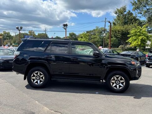 Used 2019 Toyota 4Runner TRD Off-Road image 4