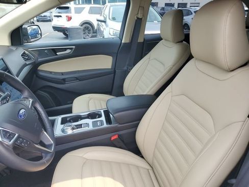Used 2023 Ford Edge SEL AWD/4WD image 8
