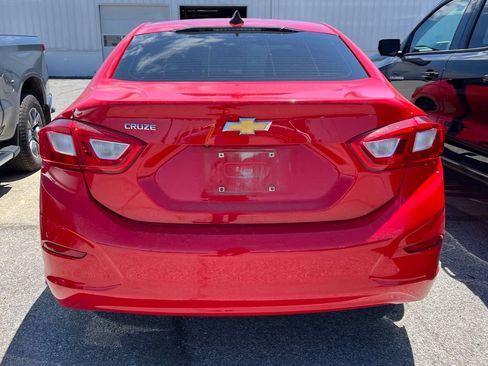 Used 2017 Chevrolet Cruze LS FWD image 5