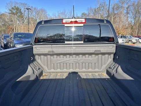 Used 2024 Chevrolet Colorado ZR2 w/ ZR2 Convenience Package III image 21