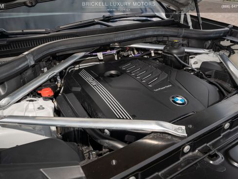 Used 2022 BMW X5 sDrive40i w/ M Sport Package image 41