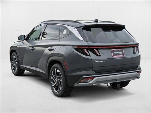 New 2025 Hyundai Tucson Limited image 10