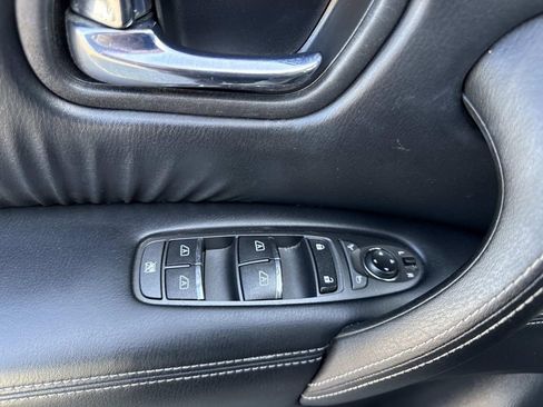 Certified 2020 Nissan Armada SL w/ Premium Package image 22