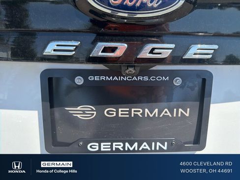 Used 2021 Ford Edge ST-Line w/ Class II Trailer Tow Package AWD/4WD image 8