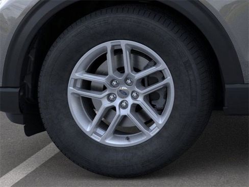New 2025 Ford Explorer Active image 19