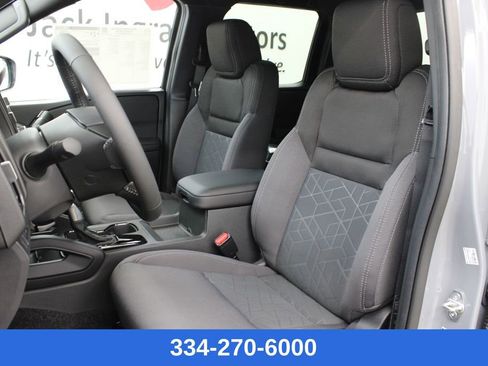 New 2026 Nissan Frontier SV image 12