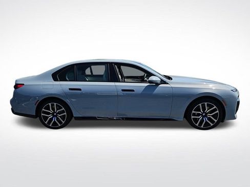 New 2025 BMW 760i xDrive AWD/4WD image 9