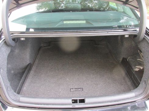 Used 2014 Volkswagen Passat TDI SEL Premium FWD image 26