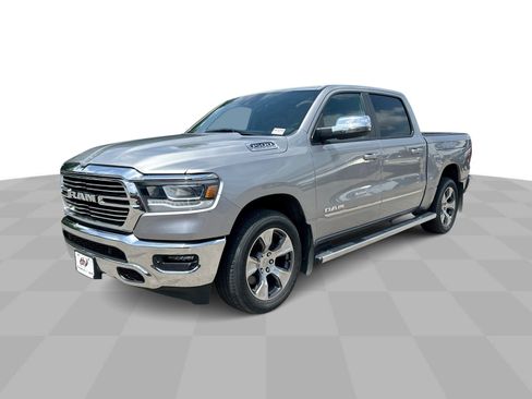 Used 2024 RAM 1500 Laramie AWD/4WD image 5