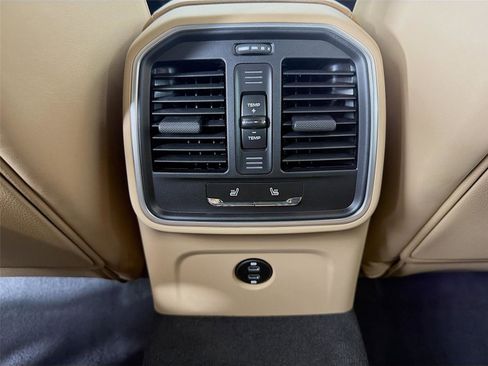 New 2026 Porsche Macan S image 18