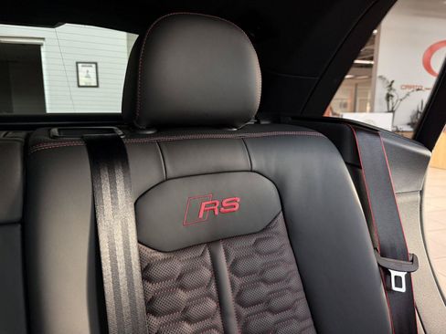 Used 2026 Audi RS Q8 performance AWD/4WD image 22