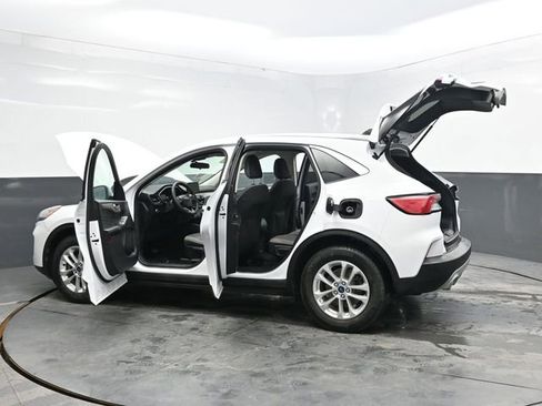 Used 2021 Ford Escape SE FWD image 48
