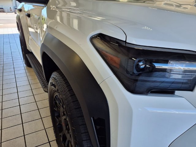 Used 2026 Toyota 4Runner TRD Off-Road Premium AWD/4WD image 5