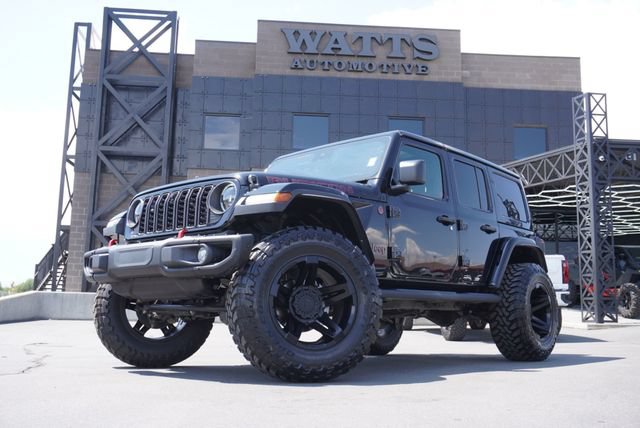 Used 2024 Jeep Wrangler Unlimited Rubicon AWD/4WD image 3