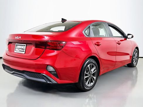 Used 2024 Kia Forte LXS FWD image 4