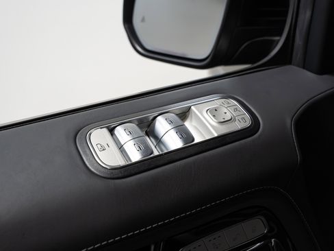 Used 2026 Mercedes-Benz G 63 AMG 4MATIC image 32