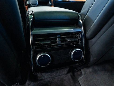 Used 2024 Land Rover Range Rover Sport Dynamic SE image 59