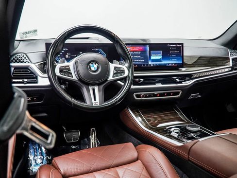 Used 2024 BMW X5 M60i w/ Climate Comfort Package AWD/4WD image 5