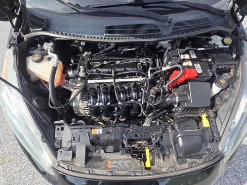Used 2016 Ford Fiesta SE FWD image 28