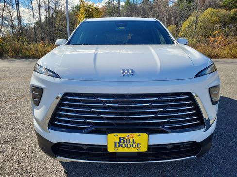 New 2026 Buick Enclave Preferred w/ LPO, Floor Liner Package image 10