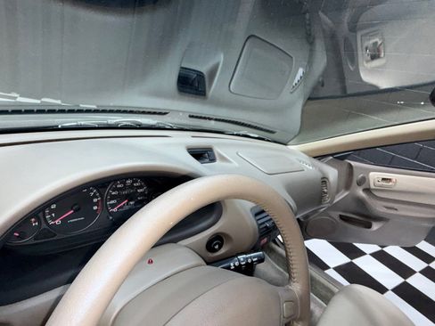 Used 2000 Acura Integra GS-R FWD image 64