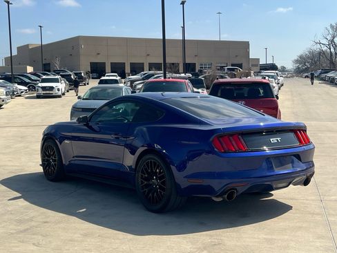 Used 2016 Ford Mustang GT w/ GT Performance Package image 9