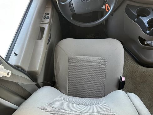 Used 2006 Ford E-450 and Econoline 450 RWD image 36