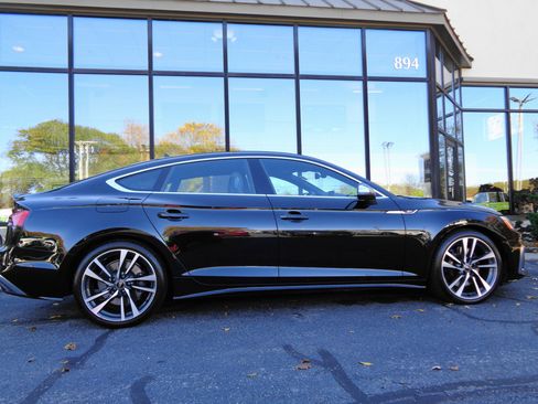 Used 2024 Audi S5 Premium Plus w/ Premium Plus Package image 4