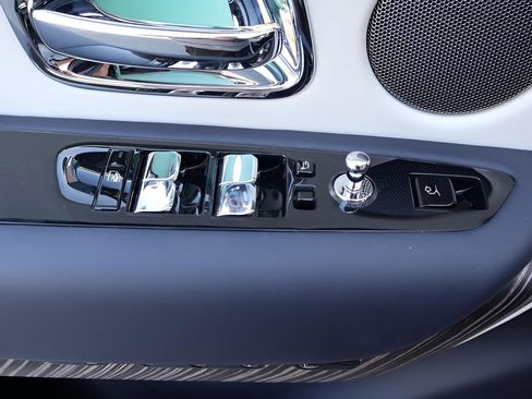 New 2026 Rolls-Royce Cullinan image 15