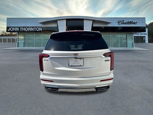 Certified 2025 Cadillac XT6 Premium Luxury w/ Platinum Package FWD image 6