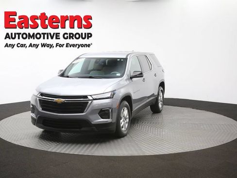 Used 2023 Chevrolet Traverse LS FWD image 53