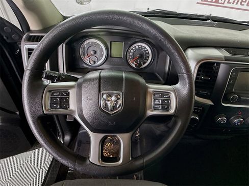 Used 2024 RAM 1500 Classic SLT image 19