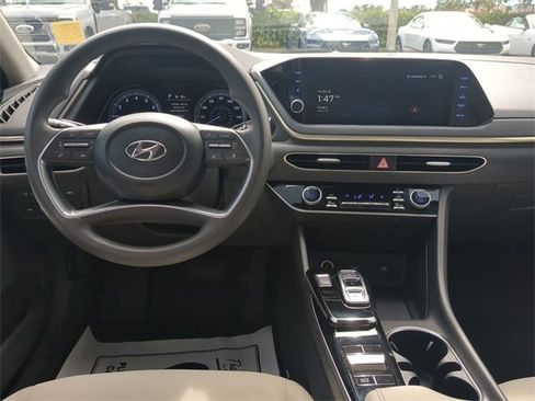 Used 2023 Hyundai Sonata SEL image 5