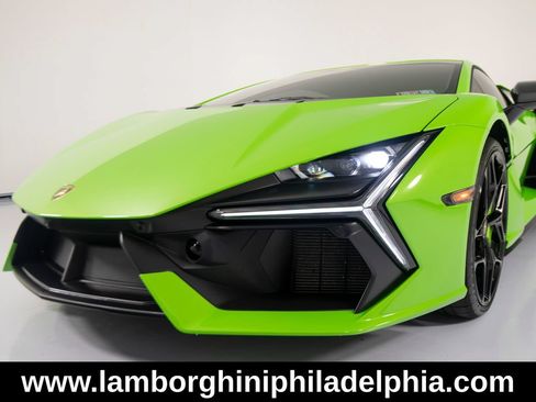 Used 2024 Lamborghini Revuelto AWD/4WD image 45