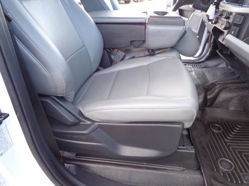 Used 2024 Ford F350 XL w/ XL Chrome Package image 77