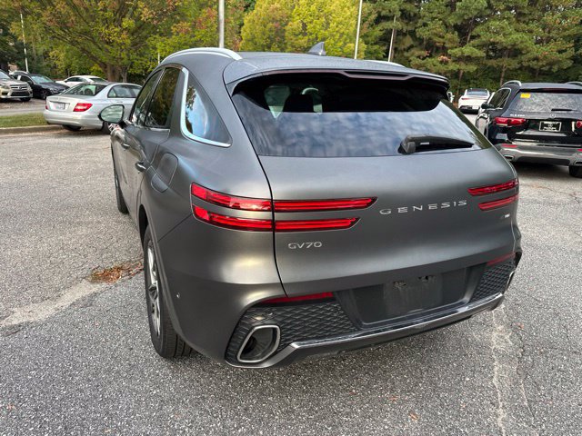 Used 2023 Genesis GV70 2.5T w/ Advanced Package AWD/4WD image 7
