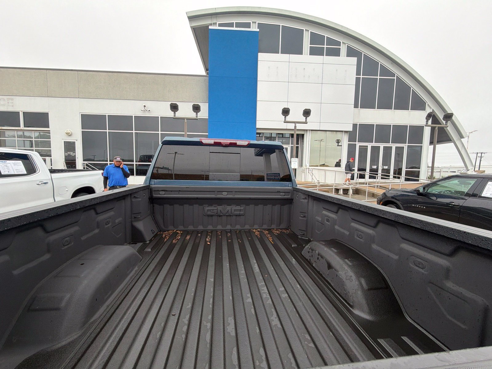 Used 2025 GMC Sierra 2500 Denali w/ Technology Package AWD/4WD image 16