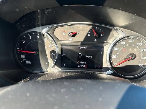 Used 2022 Chevrolet Equinox LT AWD/4WD image 11