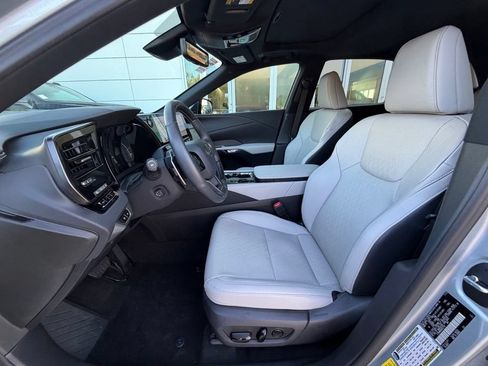 Used 2024 Lexus RX 350 Premium Plus w/ Convenience Package FWD image 10