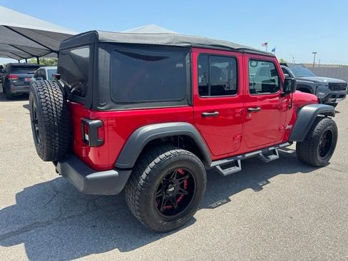 Used 2018 Jeep Wrangler Unlimited Sport AWD/4WD image 6