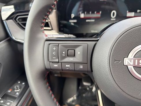Used 2026 Nissan Kicks SR w/ Cold Weather Package FWD image 10