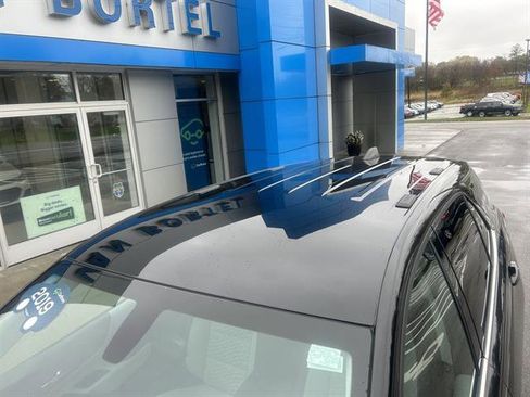 Used 2019 Chevrolet Equinox LT image 11