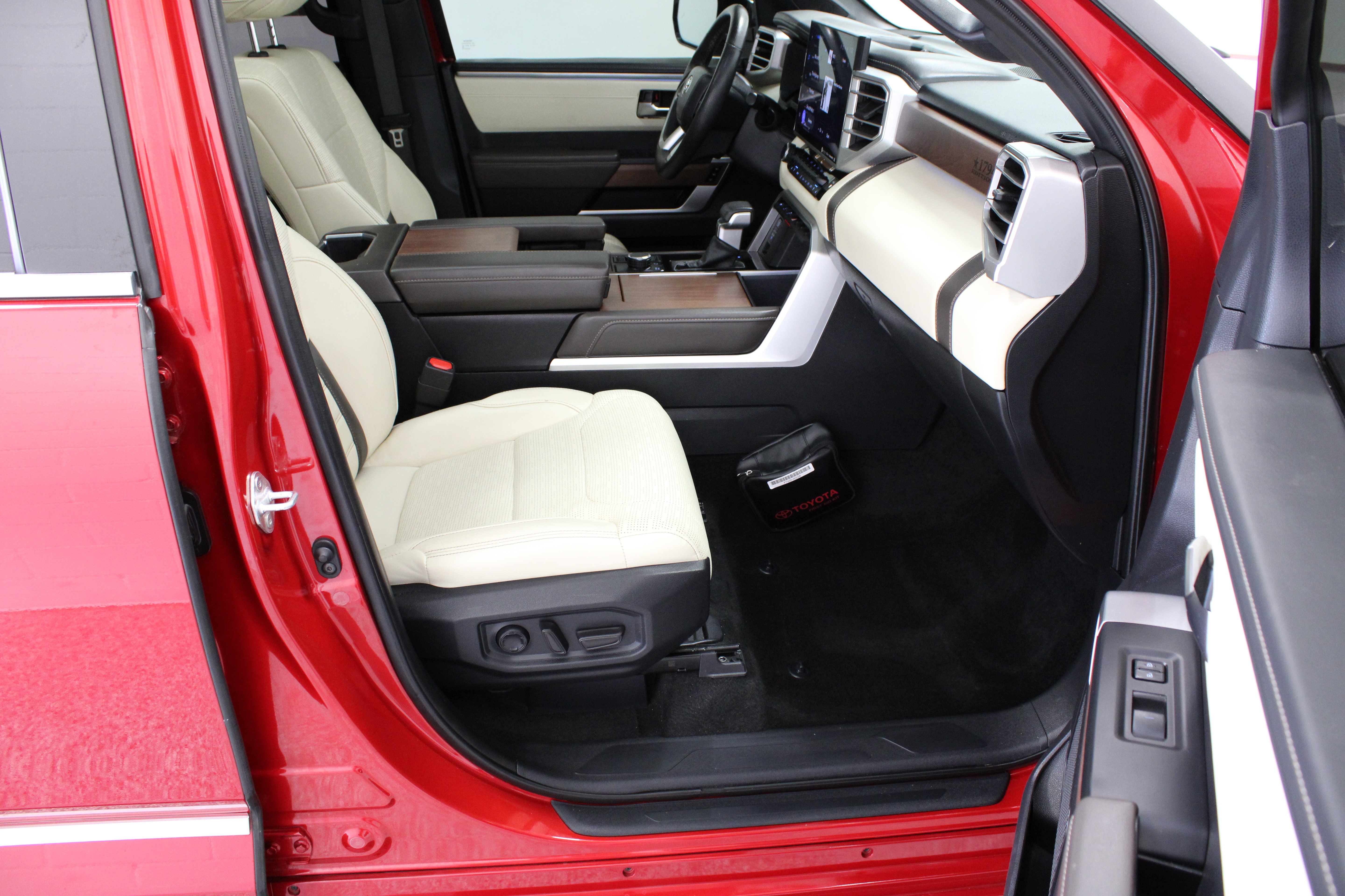 Used 2023 Toyota Tundra 1794 Edition AWD/4WD image 42