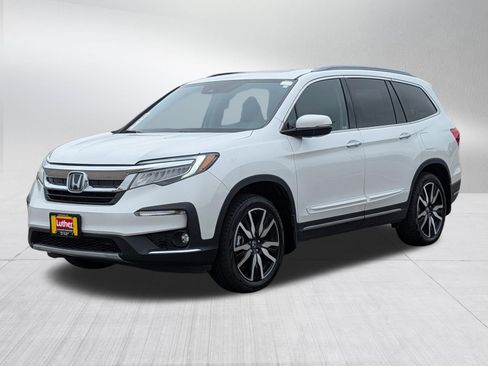 Used 2021 Honda Pilot Touring image 3