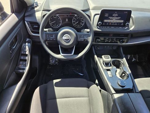 Used 2024 Nissan Rogue S AWD/4WD image 12