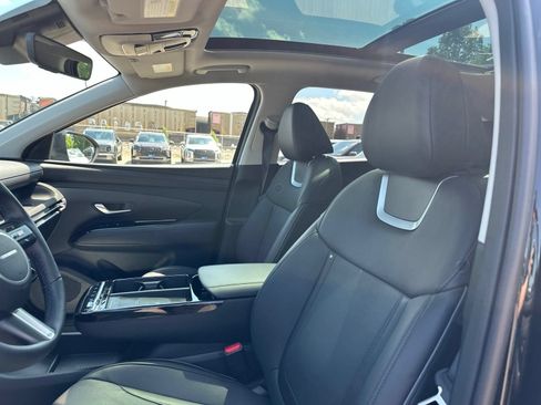 Used 2025 Hyundai Tucson Limited AWD/4WD image 11
