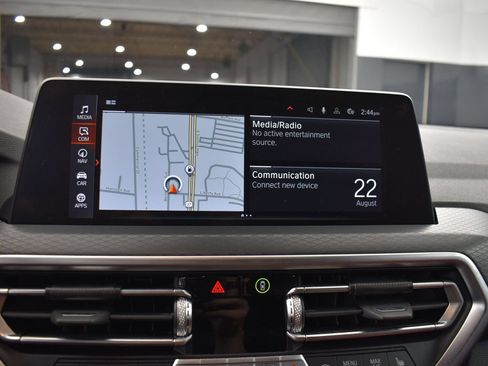 Used 2022 BMW X3 xDrive30i w/ M Sport Package 2 AWD/4WD image 7