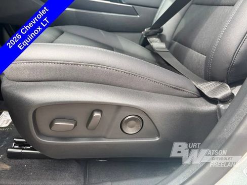 New 2026 Chevrolet Equinox LT w/ Convenience Package II FWD image 12