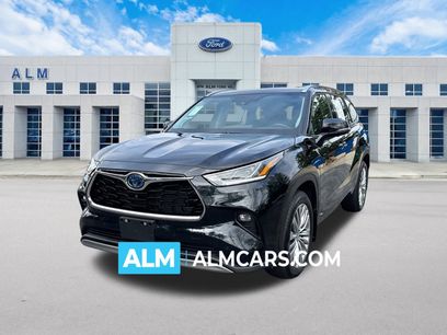 Used 2024 Toyota Highlander Limited