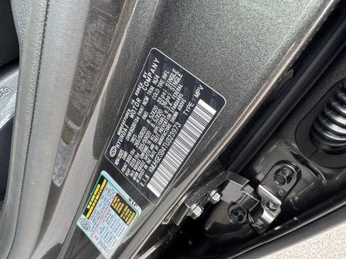 New 2026 Genesis GV80 2.5T Select AWD/4WD image 19